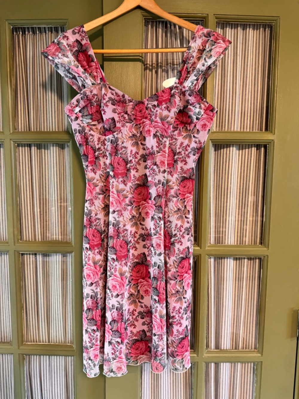 Onyx Nite Vintage Floral Dress